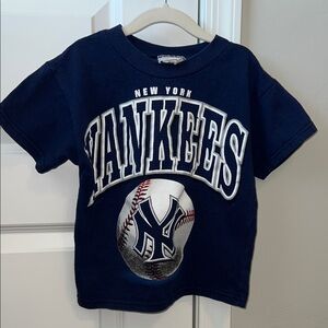 VINTAGE New York Yankees Baseball Kids Navy Blue T-Shirt